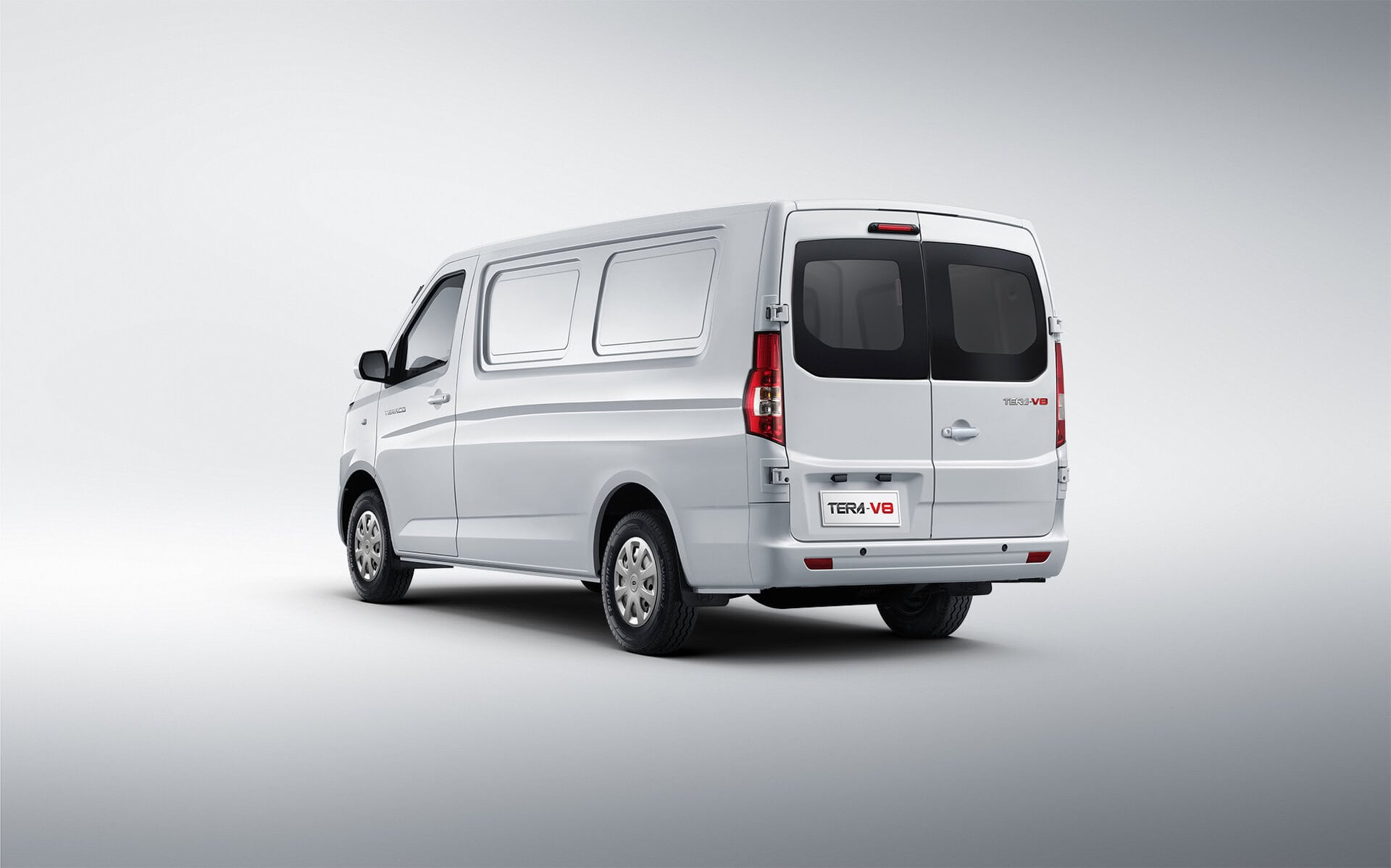 Bảo Dưỡng TERA V8: Chìa Khóa Nâng Cao Tuổi Thọ và Tối Ưu Hiệu Suất Kinh Tế Tại Ô Tô Thái Phong