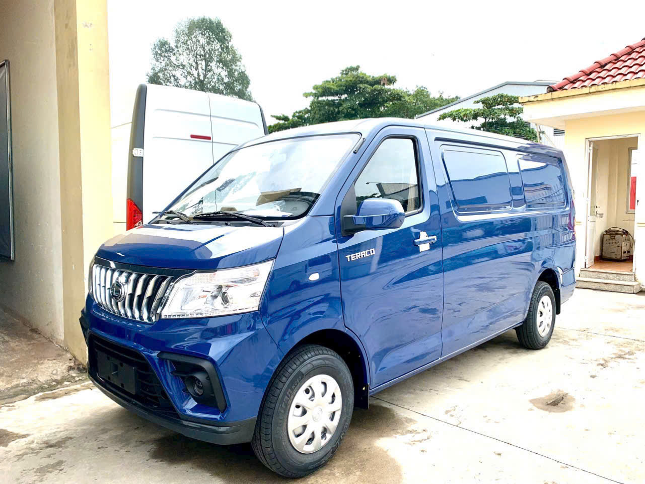 Bảo Dưỡng TERA V8: Chìa Khóa Nâng Cao Tuổi Thọ và Tối Ưu Hiệu Suất Kinh Tế Tại Ô Tô Thái Phong